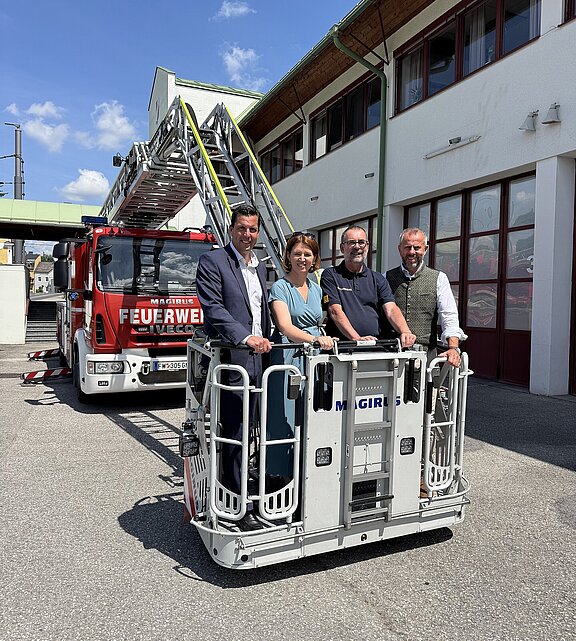 PA_OÖVP_Gmunden_Sonderförderung_für_FF_Gmunden.jpg  